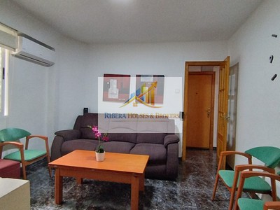 Piso en venta en Paiporta, con 3 dormitorios y baño