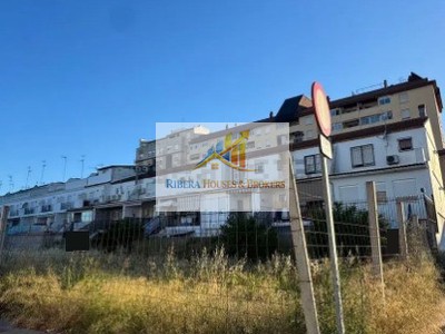 Terreno urbano en venta en Alzira