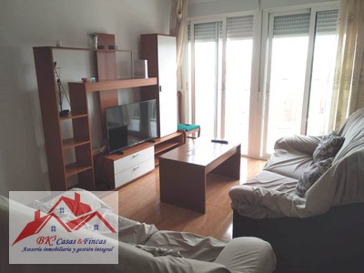 Habitación en alquiler en Cartagena, con 4 dormitorios y baño