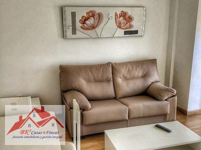 Apartamento en alquiler en La Unión, con 1 dormitorio y baño