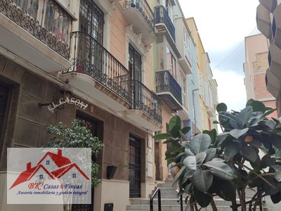 Ático en alquiler en Cartagena - Centro, con 1 dormitorio, baño y terraza