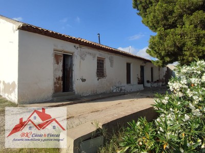 Casa de campo en alquiler en Cartagena, Los Camachos, con 2 dormitorios y baño