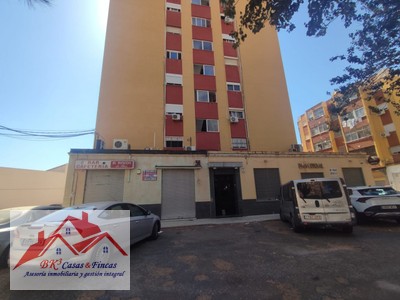 Piso en alquiler en Cartagena - Zona Estación - San Ginés, con 2 dormitorios y baño