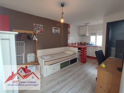 Loft en alquiler en Cartagena - Zona Bº Universitario, con baño