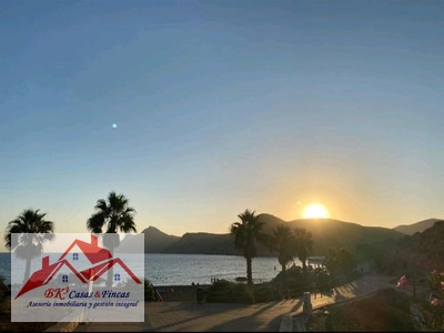 Chalet en alquiler temporal en Cartagena, Portman, con 5 dormitorios, 3 baños, 2 plazas de garaje, trastero y balcón