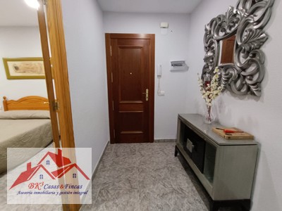 Piso en alquiler en Cartagena, Milla De Oro, con 3 dormitorios, baño y balcón