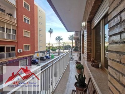 Habitación en alquiler en Cartagena - Zona Estación - San Ginés, con 4 dormitorios, 2 baños y balcón
