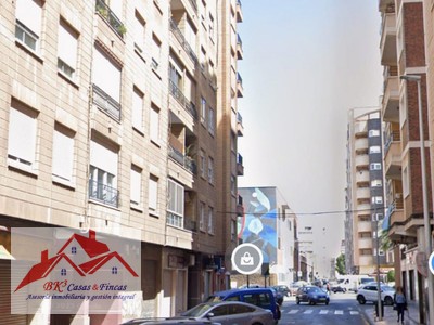 Piso en alquiler en Cartagena - Zona Estación - San Ginés, con 3 dormitorios, 2 baños y balcón