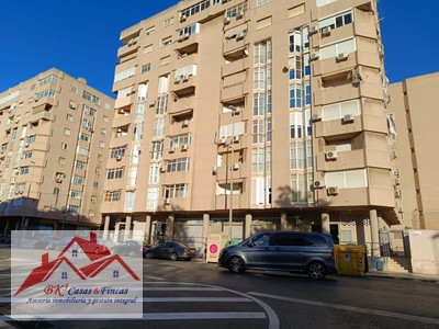 Apartamento en alquiler en Cartagena, San Gines, con 2 dormitorios, baño, plaza de garaje y balcón