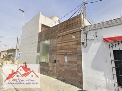 Apartamento en venta en Cartagena, Bº Peral, con 2 dormitorios, baño, plaza de garaje y trastero