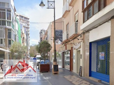 Apartamento en alquiler en Cartagena - Centro, con 1 dormitorio, baño y balcón