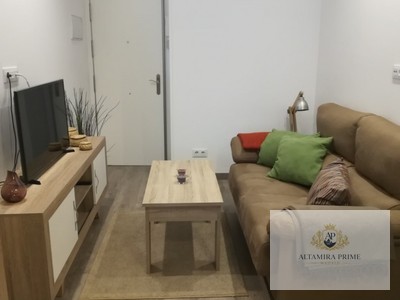 Estudio en alquiler en Madrid, Barrio Salamanca, con 1 dormitorio y baño