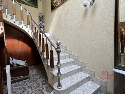 Casa en venta en Alcázar De San Juan, con 4 dormitorios, baño, plaza de garaje y trastero