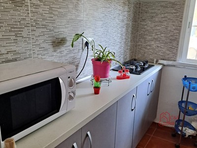 Casa en venta en Alcázar De San Juan, con 5 dormitorios, 2 baños, 5 plazas de garaje y terreno