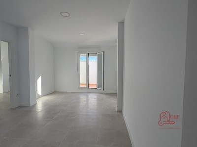 Piso en venta en Alcázar De San Juan, con 2 dormitorios, 2 baños, plaza de garaje, trastero y terraza