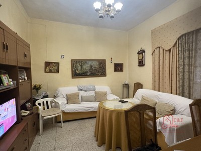 Casa en venta en Alcázar De San Juan, Zona Castelar, con 6 dormitorios, 2 baños, aseo y plaza de garaje