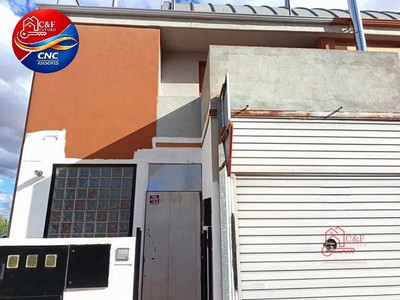 Chalet en venta en Alcázar De San Juan, Calle Caballero Del Verde Gaban, con 4 dormitorios, 2 baños y plaza de garaje