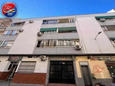 Piso en venta en Tomelloso, Calle Campo, con 3 dormitorios y 2 baños