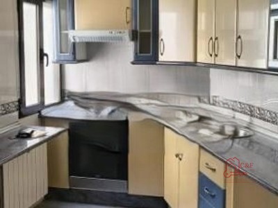 Piso en venta en Manzanares, Plaza San Antón, con 4 dormitorios, 2 baños, plaza de garaje, trastero y balcón