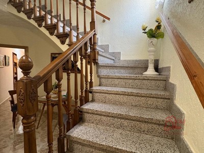 Casa en venta en Alcázar De San Juan, San Rafael, con 4 dormitorios, 2 baños, 4 plazas de garaje y terraza