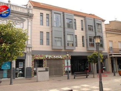 Piso en venta en Alcázar De San Juan, Emilio Castelar, con 1 dormitorio, baño, plaza de garaje y trastero
