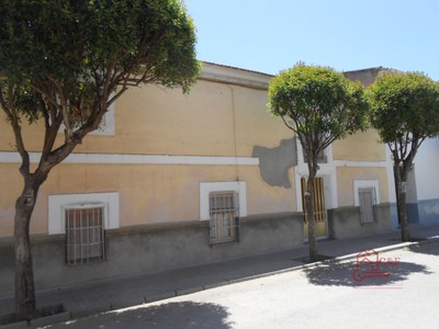 Casa en venta en Argamasilla De Alba, con 2 dormitorios y baño