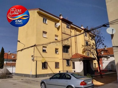 Piso en venta en Tomelloso, Avenida De La Virgen De Las Viñas, con 3 dormitorios y baño