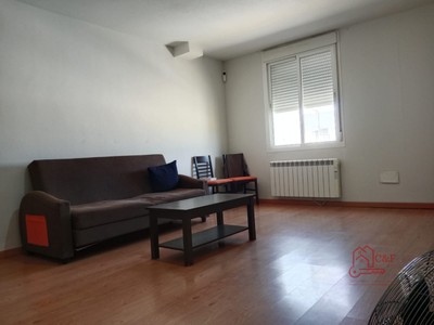 Duplex en venta en Villarrubia De Los Ojos, Calle Palencia, con 2 dormitorios, 2 baños, plaza de garaje, trastero y terraza