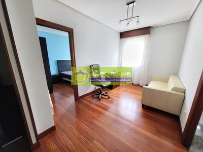 Piso en venta en Santurtzi, Iparraguirre, con 1 dormitorio y baño