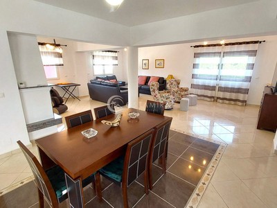 CR62 Comedor