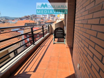 Piso en venta en Portugalete, Centro, con 4 dormitorios, 3 baños, trastero y terraza