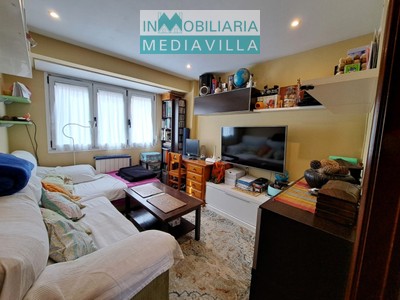 Piso en venta en Portugalete, Repelega, con 2 dormitorios, baño y balcón