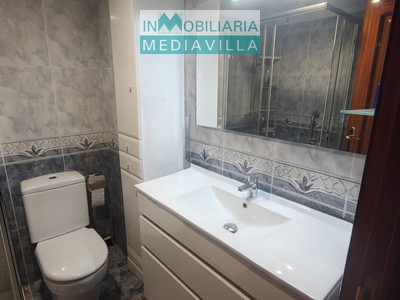 Piso en venta en Portugalete, Repelega, con 3 dormitorios, baño y balcón
