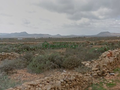 Solar urbano en venta en Antigua, Triquivijate