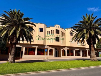 Piso en venta en Puerto Del Rosario, con 3 dormitorios, 2 baños y balcón