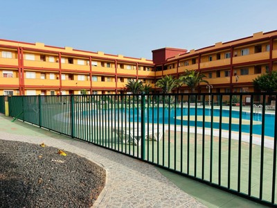 Apartamento en venta en La Oliva, La Caleta, con 2 dormitorios, baño, plaza de garaje y trastero