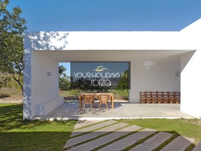 Holiday villa en holiday rentals en Santa Eularia Des Riu, Jesus, con 3 dormitorios y 2 baños