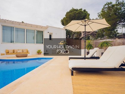 Holiday villa en holiday rentals en Sant Josep De Sa Talaia, Cala Vadella, con 2 dormitorios y 2 baños