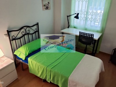 Habitación en alquiler en Javali Viejo, Cerca Ucam, con 3 dormitorios, baño y 2 terrazas