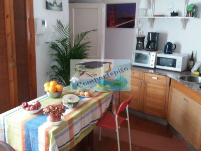 Habitación en alquiler en Murcia, Plaza Circular, con 4 dormitorios, 2 baños y terraza