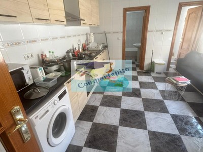 Piso en venta en Guadalupe, Universidad Umu Y Ucam, con 4 dormitorios y 2 baños