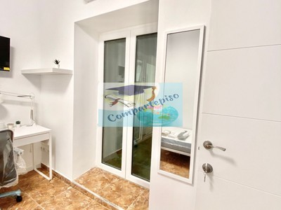 Casa en venta en La Ñora, Cerca Universidad Católica Ucam, con 4 dormitorios, baño y terraza