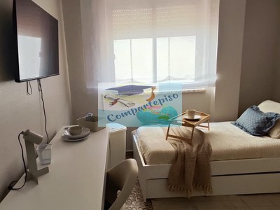 Habitación en alquiler en El Palmar, Arrixaca, Umu, con 5 dormitorios, 2 baños, balcón y terraza