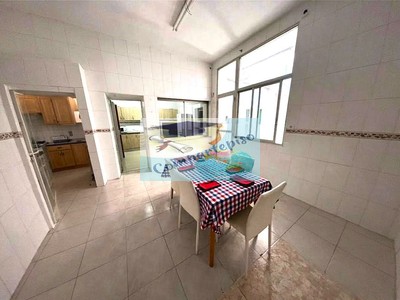 Casa en alquiler en La Ñora, Cerca Universidad Católica Ucam, con 6 dormitorios, 2 baños y terraza