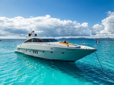 Negocio en yacht rental en Ibiza, con 3 dormitorios y 3 baños